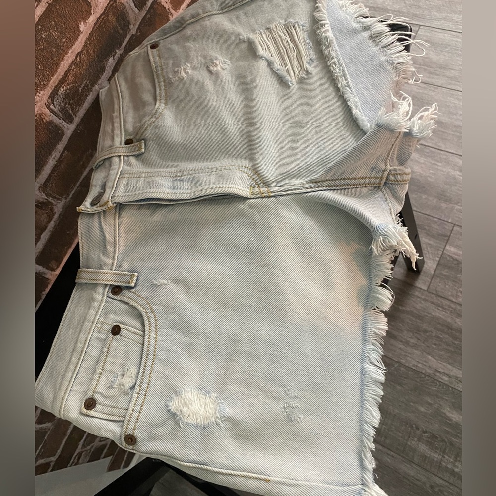 LEVI’S Denim Shorts